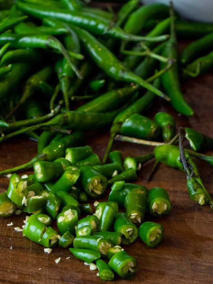 Fresh Premium Green Chillies
